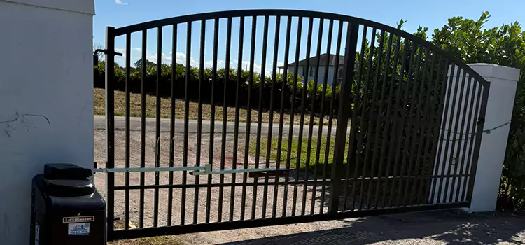 Driveway Fence Repair South Valley