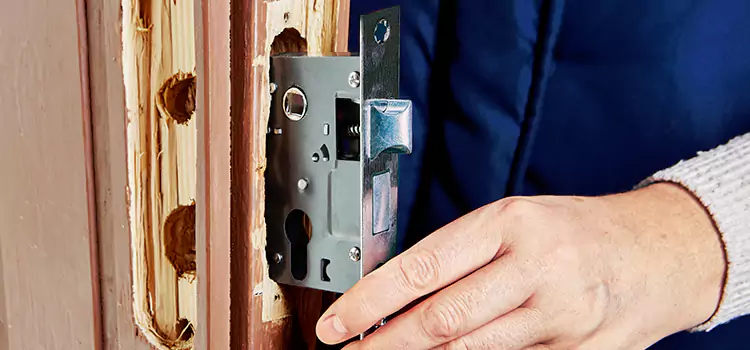 Garage Door Lock Replacement South Valley